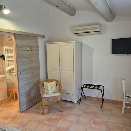 Mas Clement - Chambre Et Table D'Hotes L'Isle-sur-la-Sorgue Bagian luar foto