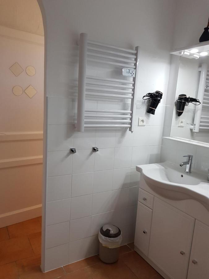 Mas Clement - Chambre Et Table D'Hotes L'Isle-sur-la-Sorgue Bagian luar foto
